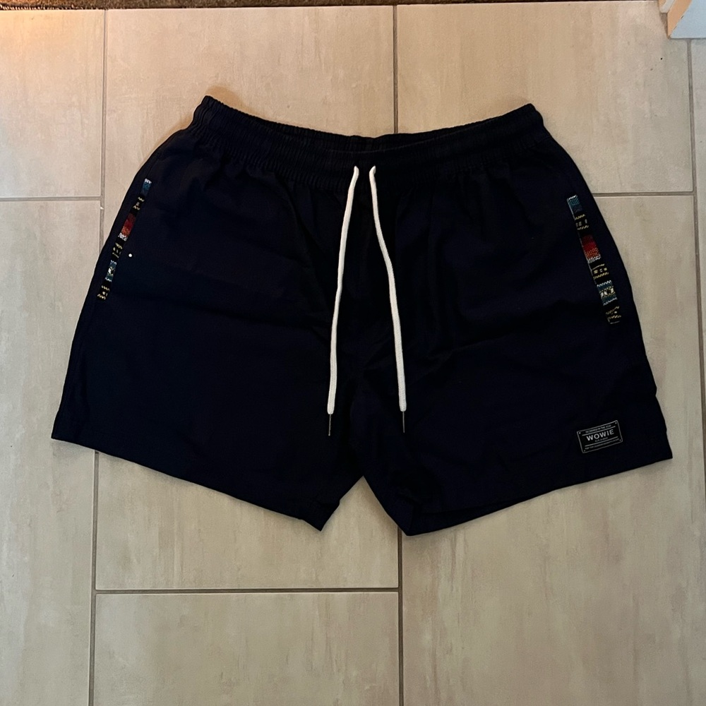 Wowie TWO Men's Chino Shorts Black and Blue Size Large
Wowie
